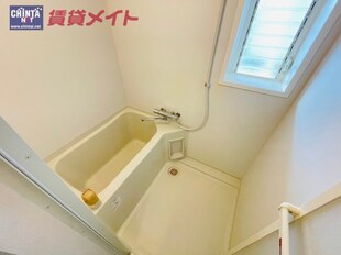 メープルマツモトの物件内観写真